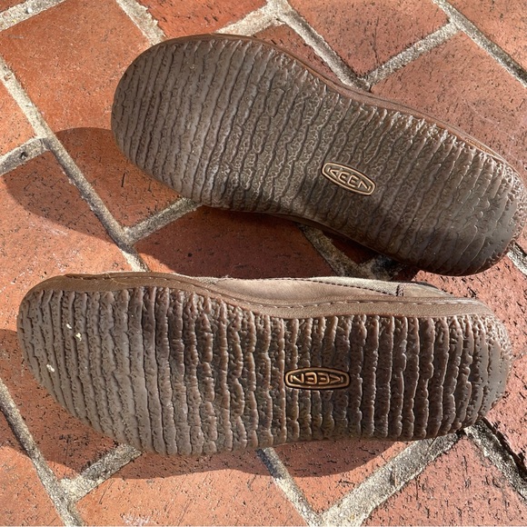 Keen Womens 9.5 Cush Golden Summer Canvas Leather Flat Brown Slip On Shoes - Picture 6 of 10